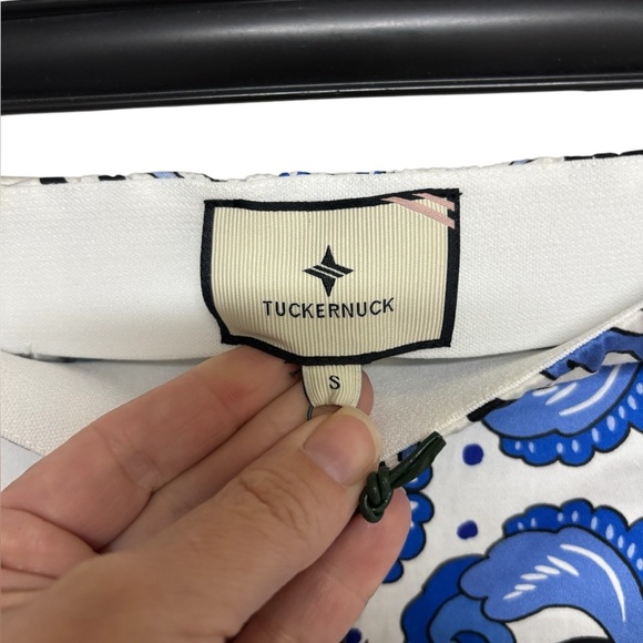 Tuckernuck Majolica Tile blue and white Ashford cropped ankle pants size Small - Picture 6 of 10